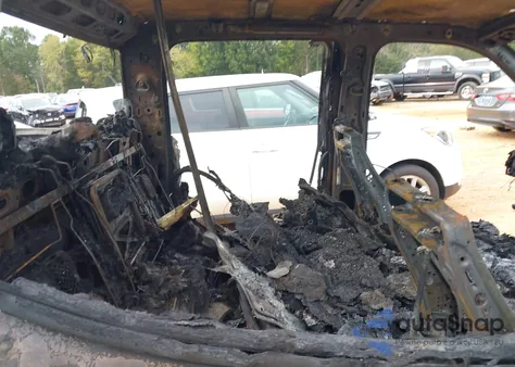 2021 Chevrolet Silverado 1500 4Wd Short Bed Ltz z USA, uszkodzony, nr VIN 1GCUYGED2MZ214620